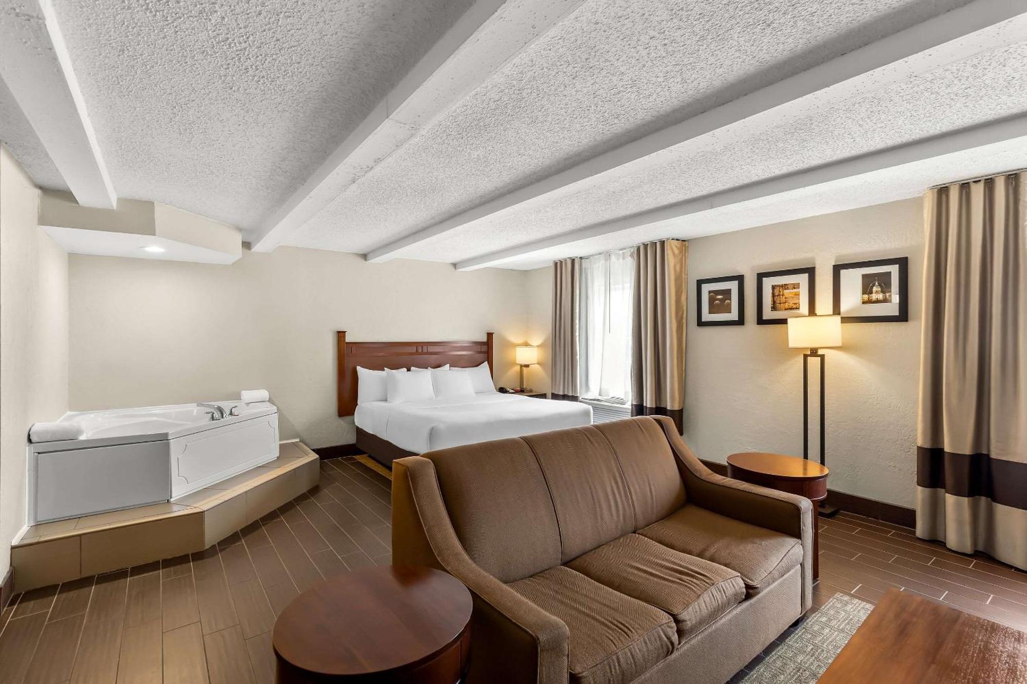 Comfort Inn St Louis - Westport Event Center Maryland Heights Buitenkant foto