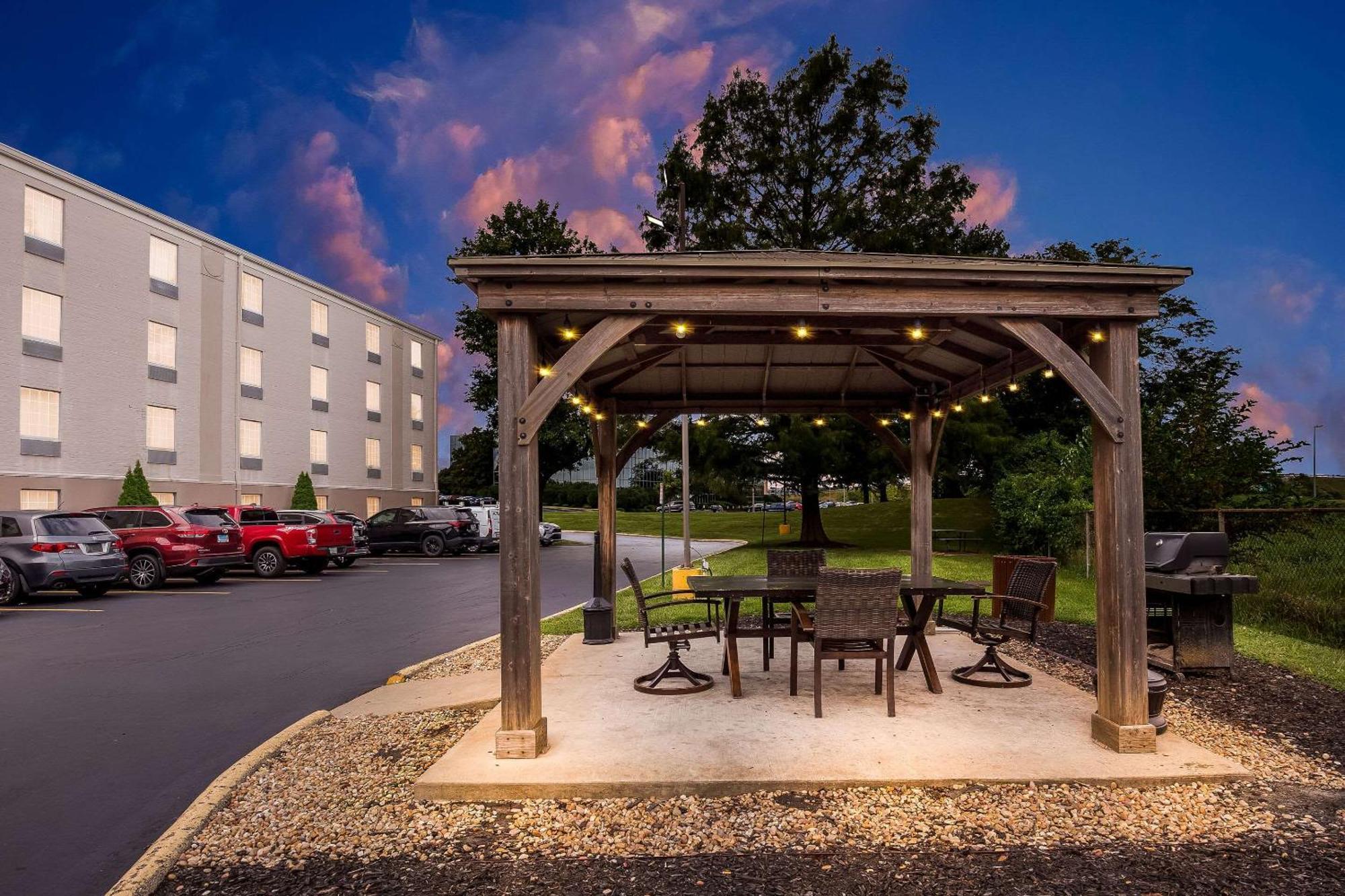 Comfort Inn St Louis - Westport Event Center Maryland Heights Buitenkant foto