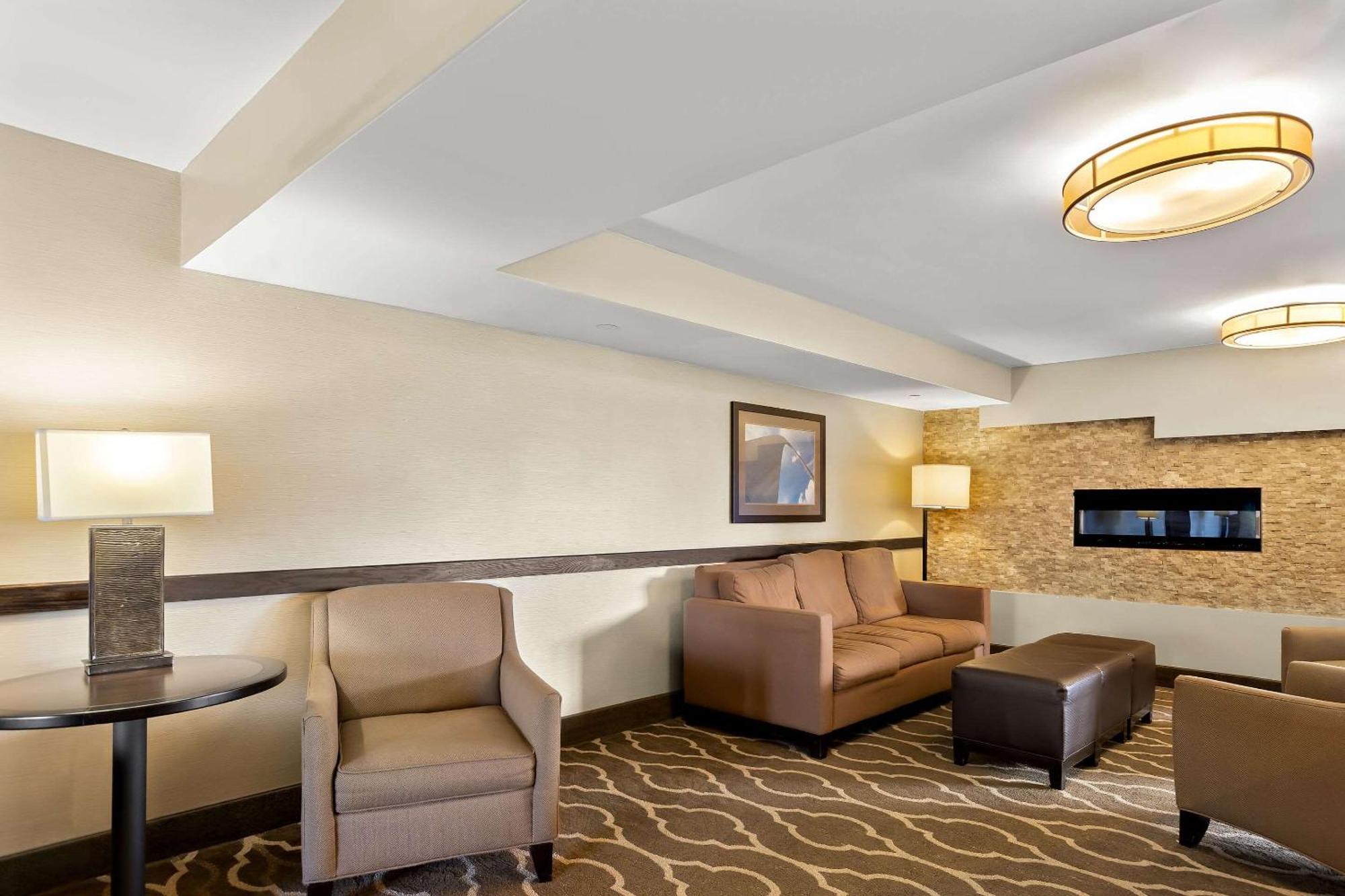 Comfort Inn St Louis - Westport Event Center Maryland Heights Buitenkant foto